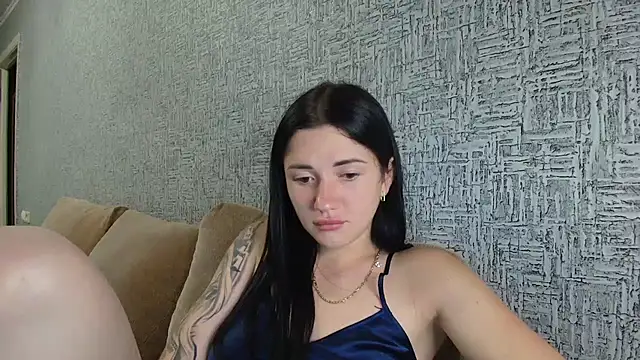Snapshot of Liana_diva chatting on 07-10-26, 06:30 Liana diva online show from 07-10-26, 06:30