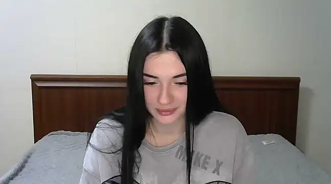 Liana diva online show from 02-25-25, 11:04
