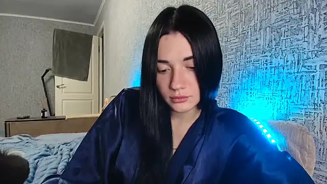 Liana diva online show from 11-24-25, 07:25