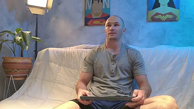 AxelFairchaild online show from 01-16-26, 01:26