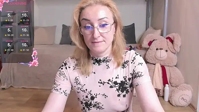 MadissonKiss online show from 06-18-26, 12:31