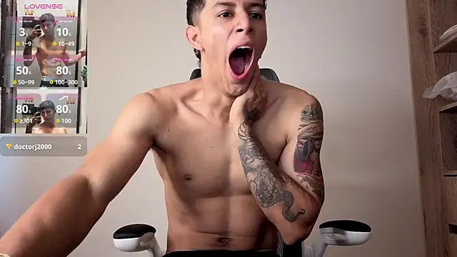 Cristopher23  online show from 10-10-25, 01:12