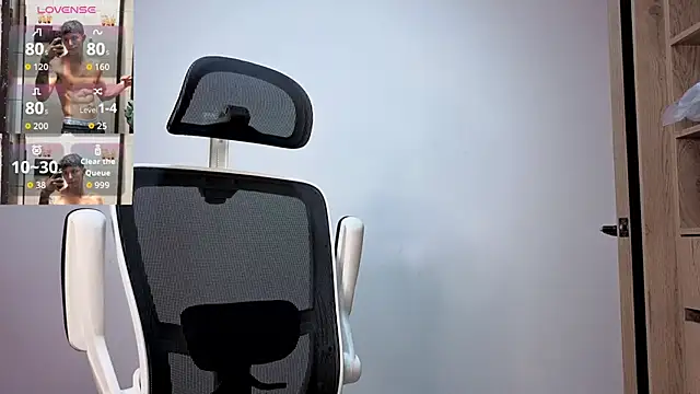 Cristopher23  online show from 10-08-25, 01:29