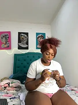 Lilybaudinx96 online show from 05-07-26, 08:28