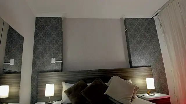 Mistyca online show from 10-23-25, 10:25