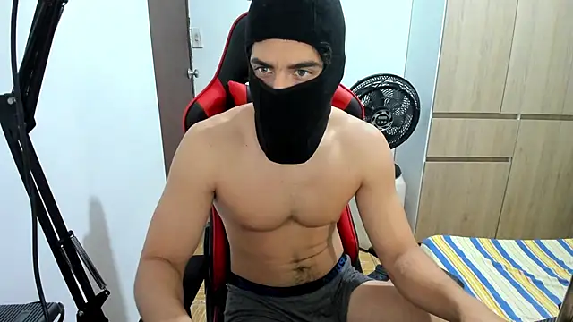 Calihotcaliente277 online show from 03-17-25, 01:29