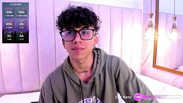 Snapshot of AkazaBoy_ chatting on 09-24-25, 08:15 AkazaBoy  online show from 09-24-25, 08:15