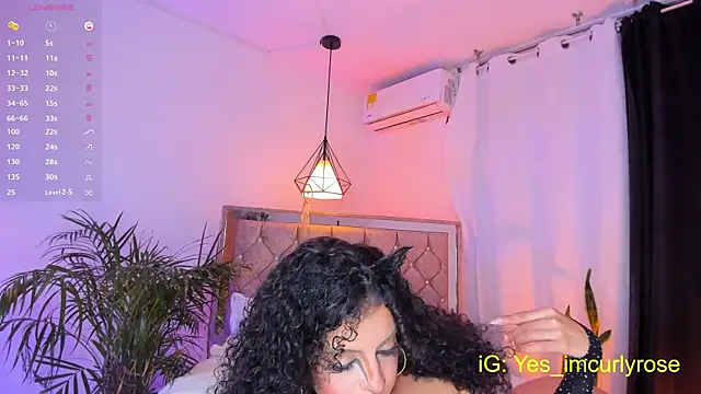 Snapshot of CurlyRose__ chatting on 10-12-25, 12:56 CurlyRose online show from 10-12-25, 12:56