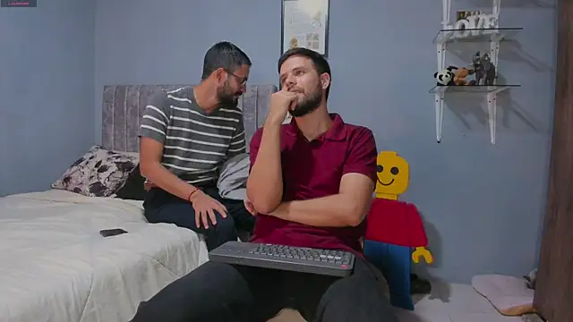 ETHAN ADAM online show from 03-31-26, 09:39