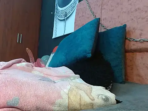 ScarletFoxXXX online show from 03-04-25, 04:20