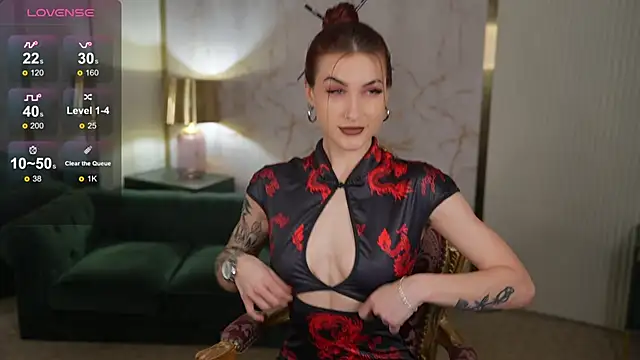 Magnetic Mia  online show from 04-01-26, 11:23