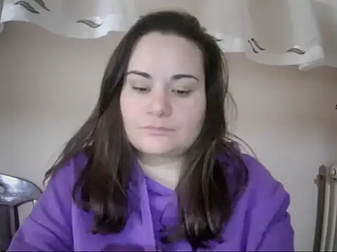 AalinnaK online show from 02-14-26, 10:48