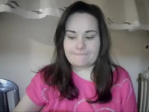 AalinnaK online show from 02-05-26, 07:21