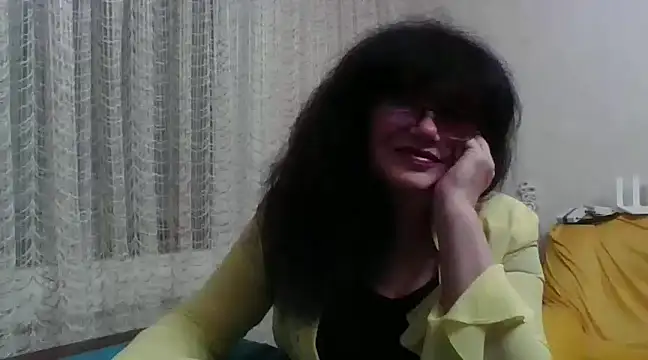 Snapshot of SilviaSky51 chatting on 01-15-25, 07:34 SilviaSky51 online show from 01-15-25, 07:34