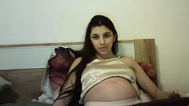 Ahotkittyxxx online show from 10-28-25, 08:08