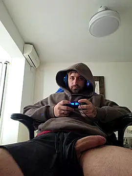 omarito100 online show from 04-18-26, 08:05