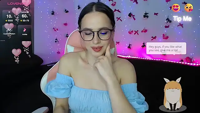 Emillias online show from 03-21-25, 05:34