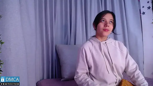 Snapshot of floriamANDjazmin chatting on 02-19-25, 02:55 floriamANDjazmin online show from 02-19-25, 02:55