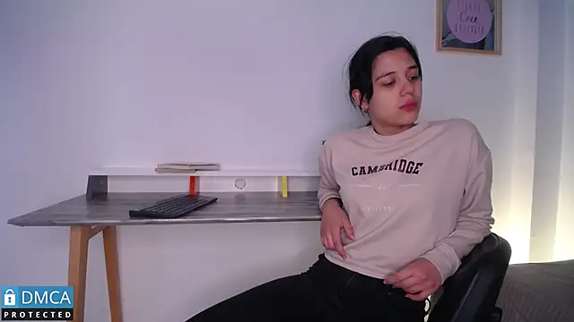 Snapshot of floriamANDjazmin chatting on 02-26-25, 03:03 floriamANDjazmin online show from 02-26-25, 03:03