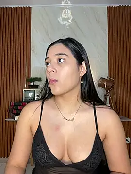 floriamANDjazmin online show from 07-15-26, 03:02