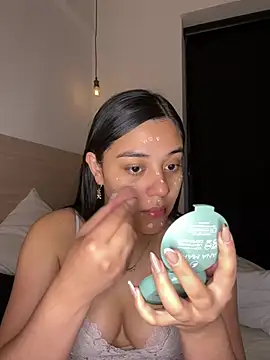 floriamANDjazmin online show from 08-06-26, 03:12