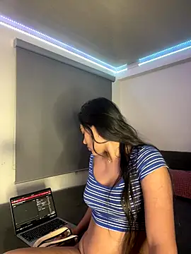 floriamANDjazmin online show from 11-14-25, 10:13