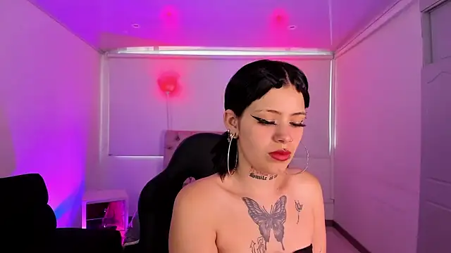 AuroraDiaz online show from 09-27-25, 07:31