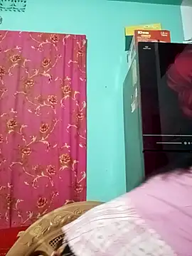 Sumi-roy online show from 10-17-25, 05:04