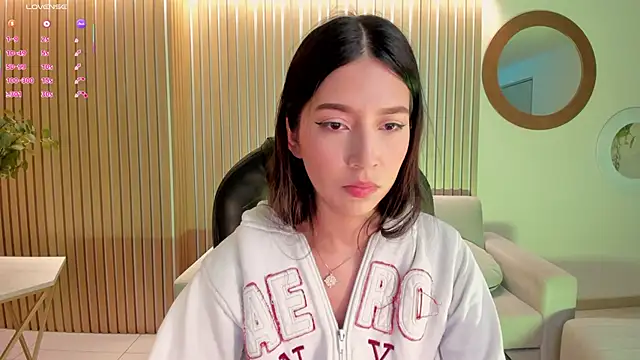 TaraLawrence online show from 04-06-26, 05:08