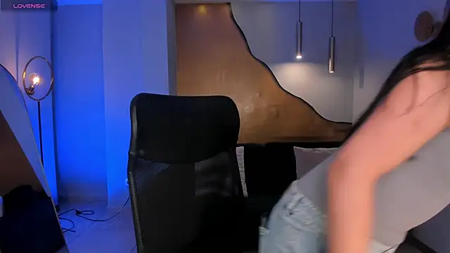 AlanaCraft online show from 01-15-26, 11:57