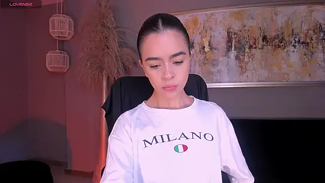 AlanaCraft online show from 10-24-25, 12:37