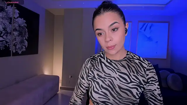 AlanaCraft online show from 02-12-26, 12:21