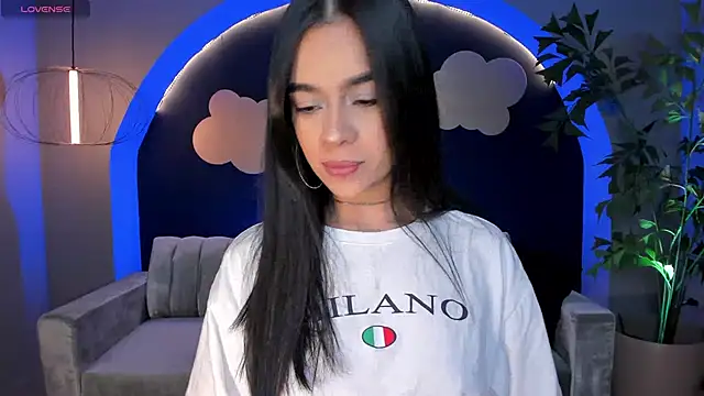 AlanaCraft online show from 02-27-25, 04:02