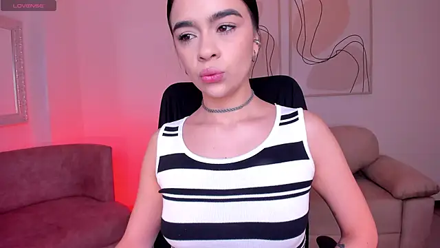 AlanaCraft online show from 10-21-25, 12:15