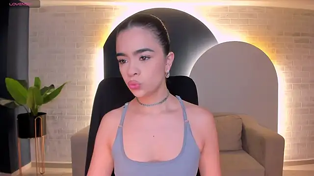 AlanaCraft online show from 10-16-25, 12:13