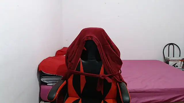 madelyn30 online show from 04-19-26, 08:26