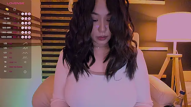 Snapshot of kimmy_chi_ chatting on 02-18-25, 04:58 kimmy chi  online show from 02-18-25, 04:58