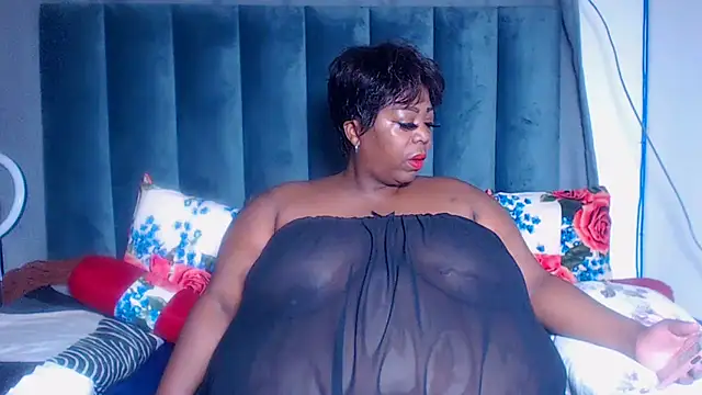 BustyWendyXXX47 online show from 12-04-25, 11:37