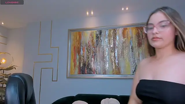 AllisonRogersX online show from 04-16-26, 04:02