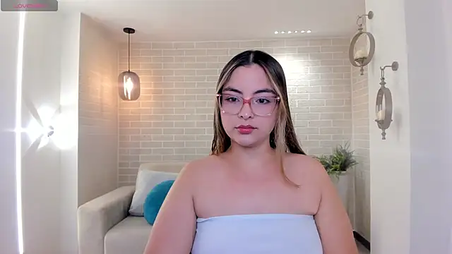Snapshot of AllisonRogersX chatting on 05-12-26, 11:16 AllisonRogersX online show from 05-12-26, 11:16