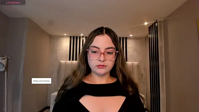 Snapshot of AllisonRogersX chatting on 05-19-26, 10:55 AllisonRogersX online show from 05-19-26, 10:55