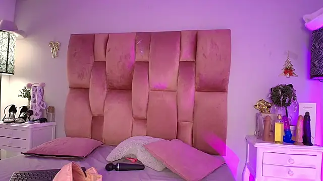 SweetBonniie online show from 02-10-26, 11:31