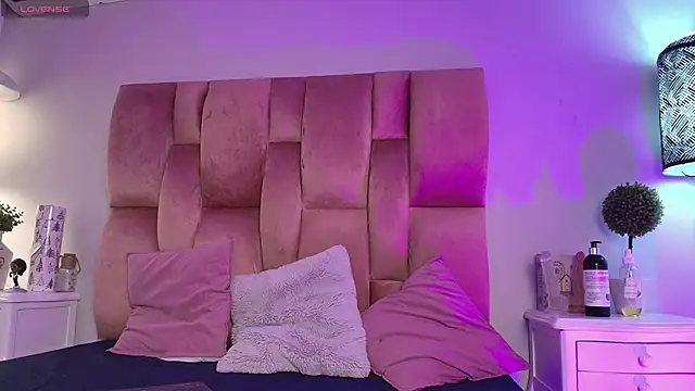 SweetBonniie online show from 09-14-25, 12:38