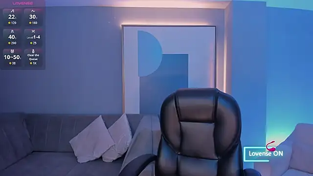 Snapshot of MaddisonLowe chatting on 11-08-25, 04:38 MaddisonLowe online show from 11-08-25, 04:38