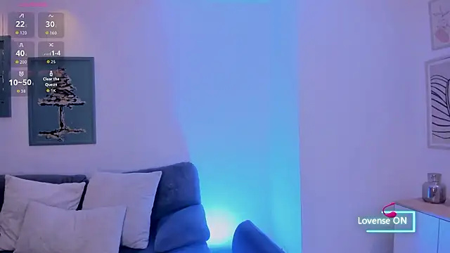 Snapshot of MaddisonLowe chatting on 02-27-26, 10:42 MaddisonLowe online show from 02-27-26, 10:42