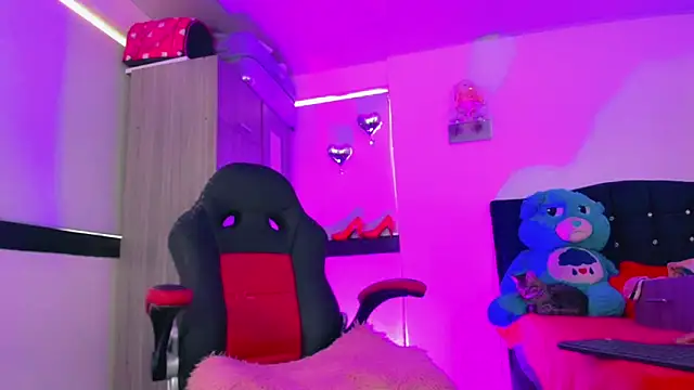 Snapshot of Hellen_moons__ chatting on 02-09-26, 07:12 Hellen moons online show from 02-09-26, 07:12