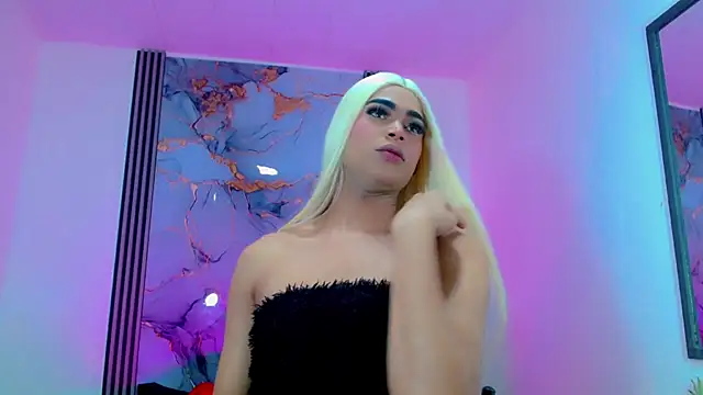 Hellen moons   online show from 03-20-25, 07:04