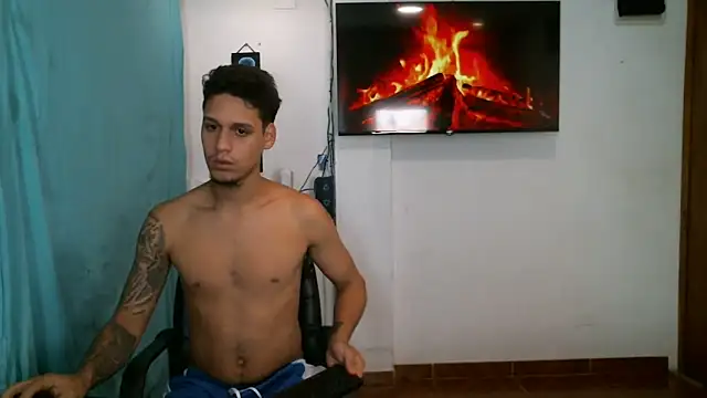 JacobandChloee online show from 03-30-26, 09:38