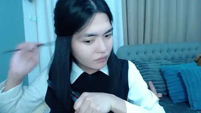 zhaviahale21 online show from 10-16-25, 05:59