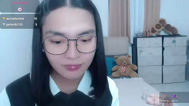zhaviahale21 online show from 08-01-26, 12:03